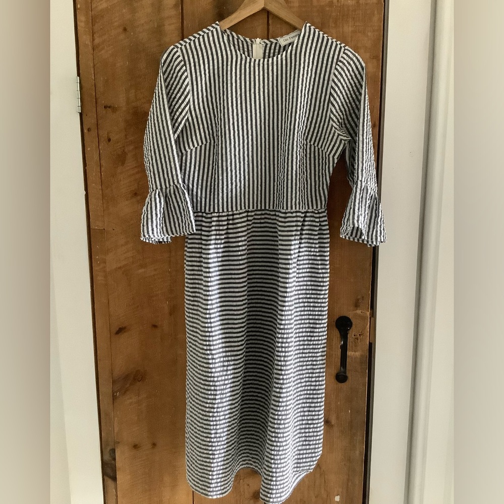 Ces femme roolee dress seersucker striped size small midi dress